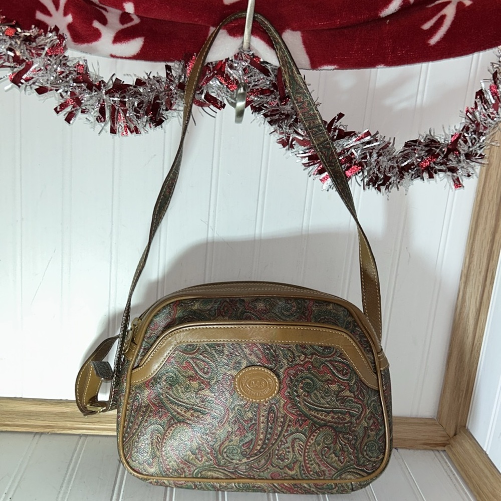 DLS International Crossbody bag/purse